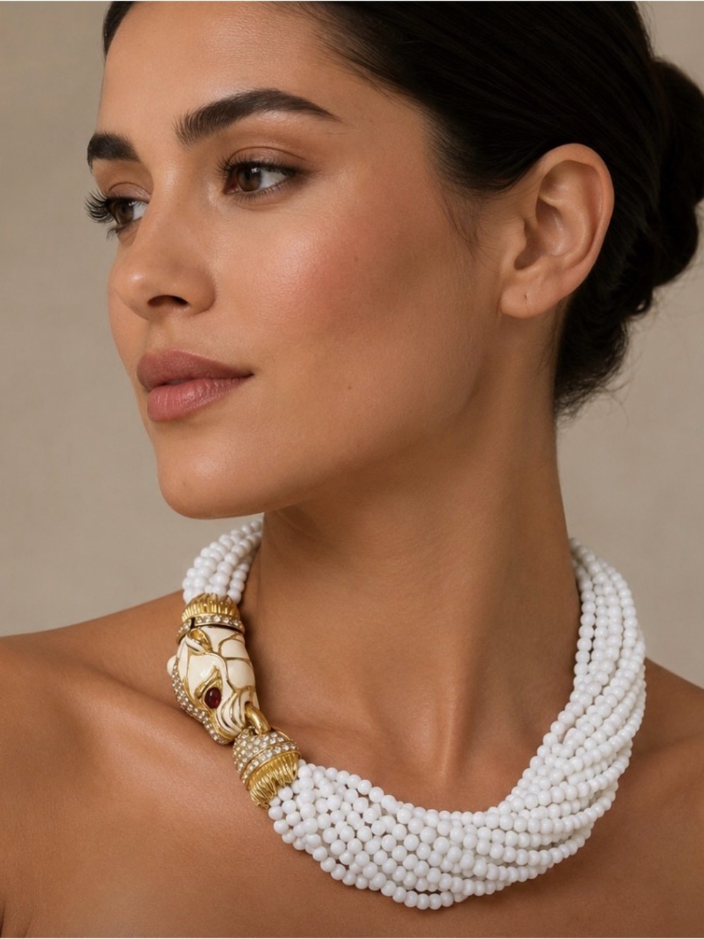CINER Vintage Panther Milk-Glass Torsade Statement Necklace